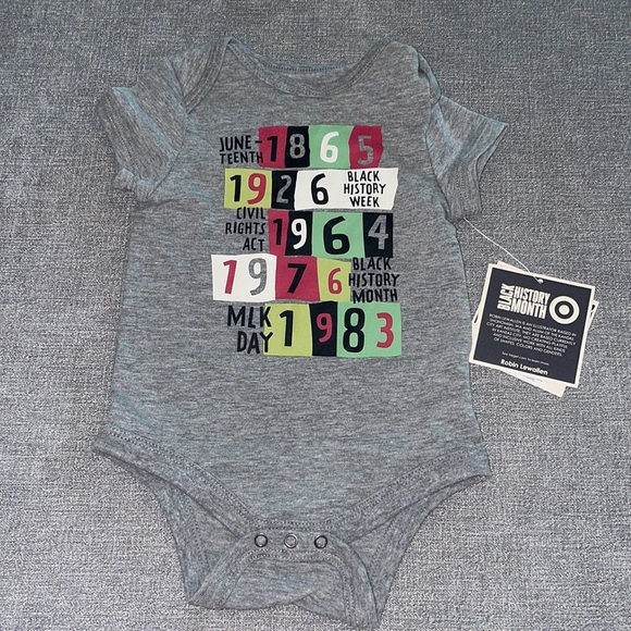 Black History Month Infant 0-3 Month Onesie - Picture 1 of 2